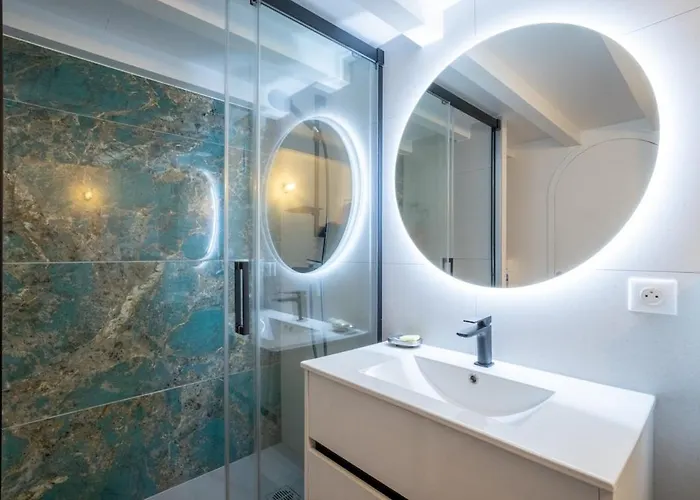 3 Personnes Avec Terrasse 50 M De La Grande Surf Apartment *