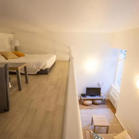 3 Personnes Avec Terrasse 50 M De La Grande Surf Apartment *