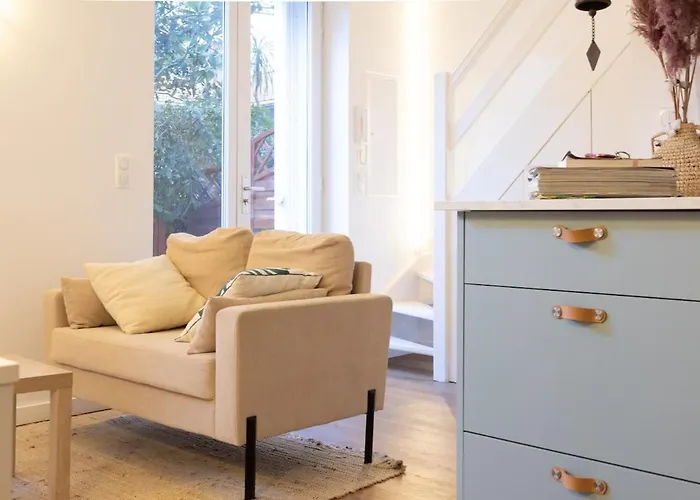 3 Personnes Avec Terrasse 50 M De La Grande Surf *